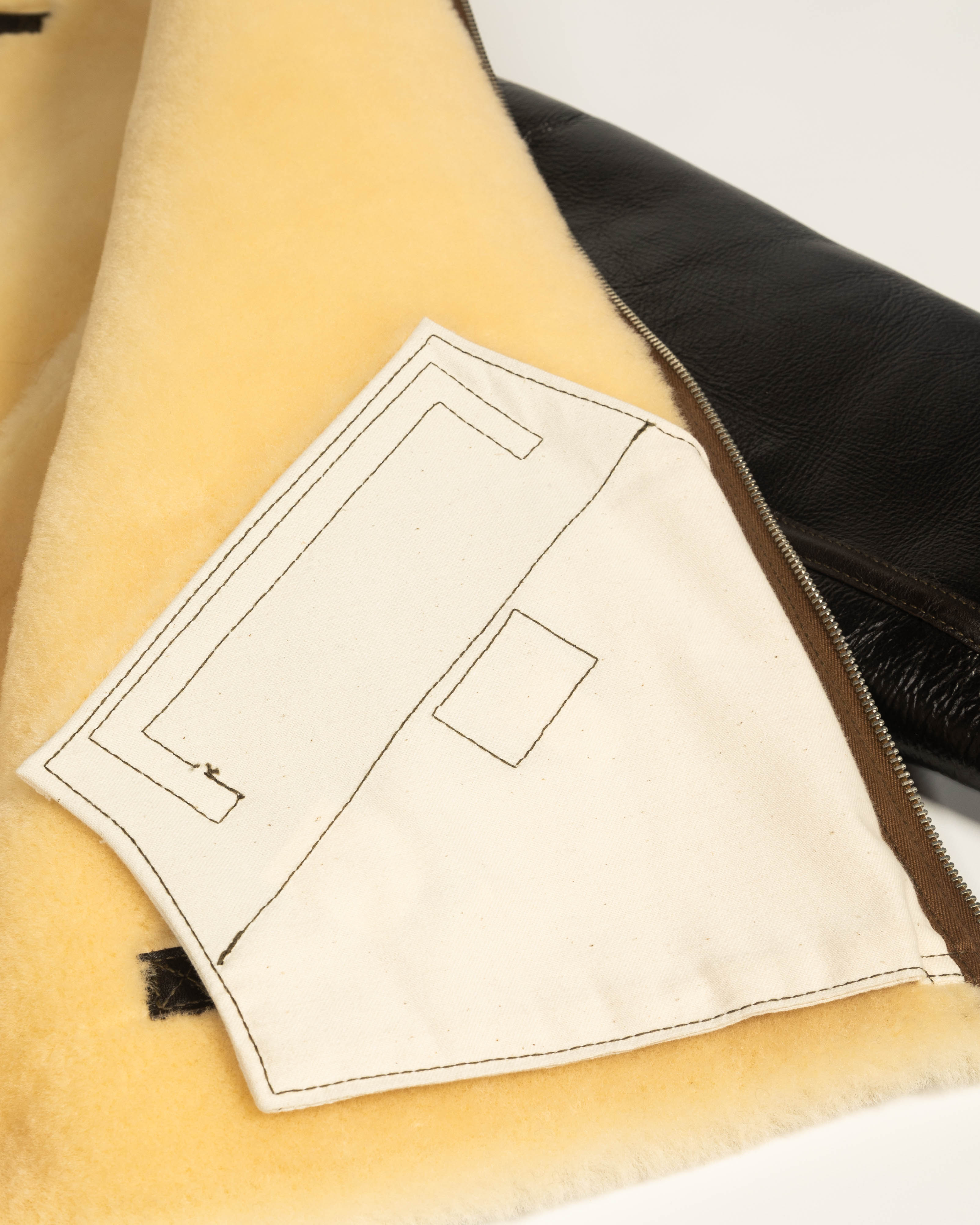 The Real McCoy's Type B-6 Real McCoy MFG. CO. - Seal Brown - Standard & Strange