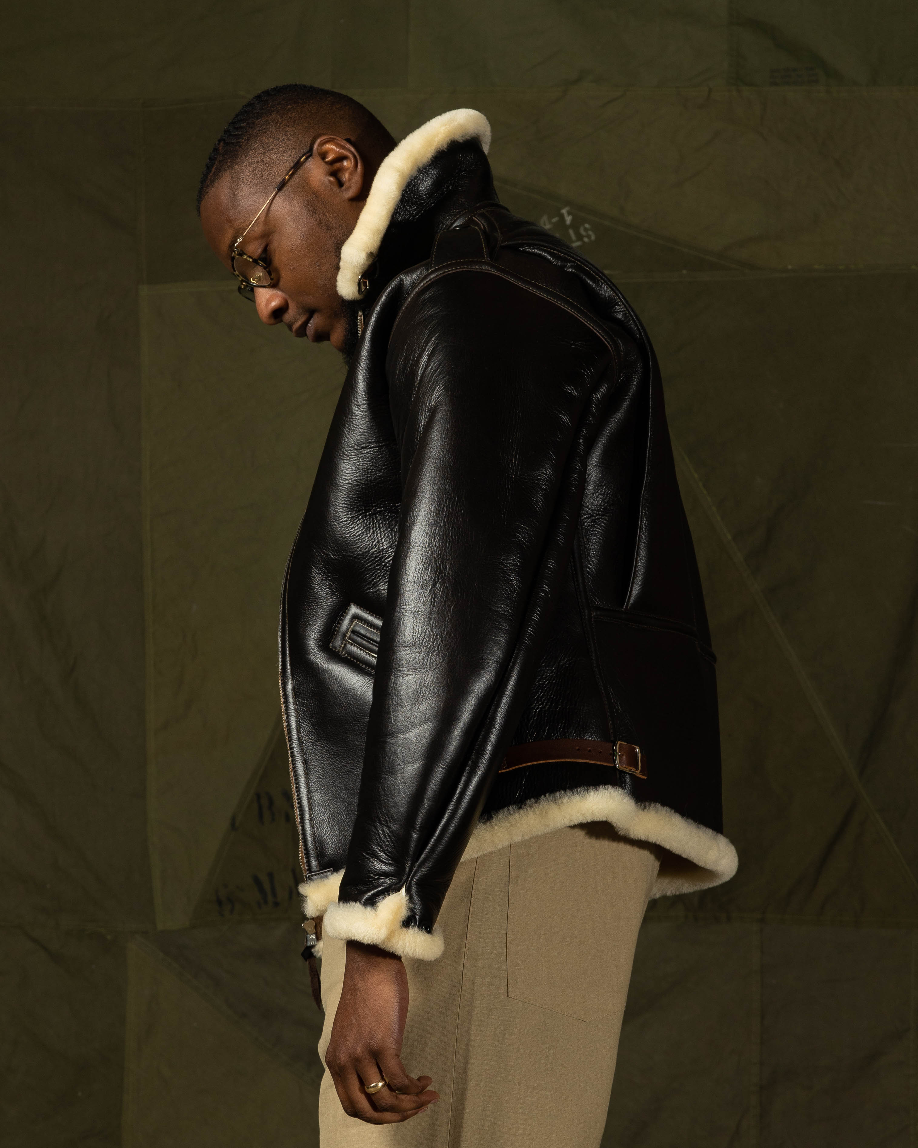 The Real McCoy's Type B-6 Real McCoy MFG. CO. - Seal Brown - Standard & Strange