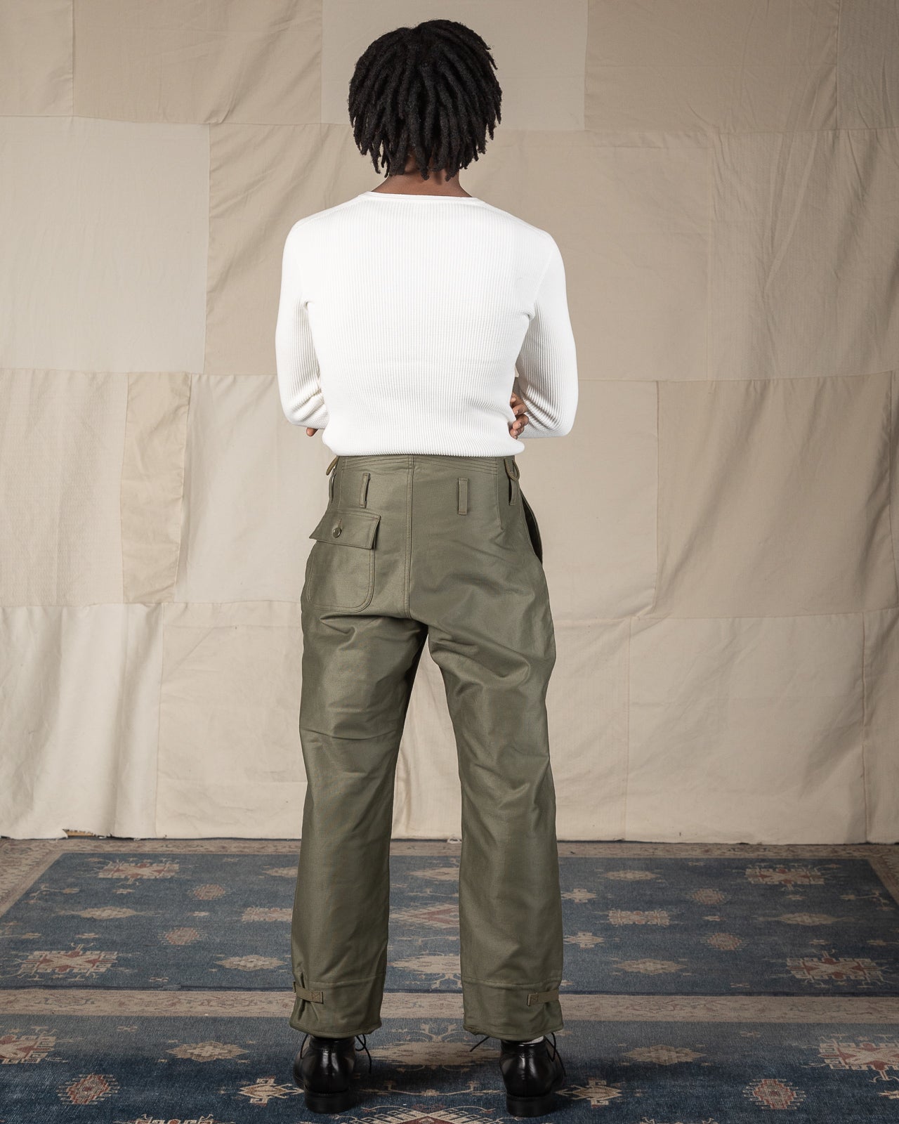 The Real McCoy's U.S.N. A-2 Deck Trousers - Olive – Standard & Strange
