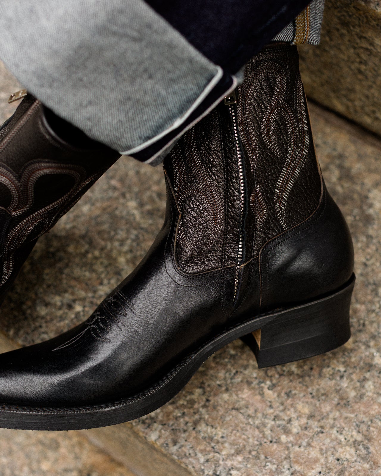 Rolling Dub Trio Loro Side Zip - Black Flame Embroidery - Standard & Strange