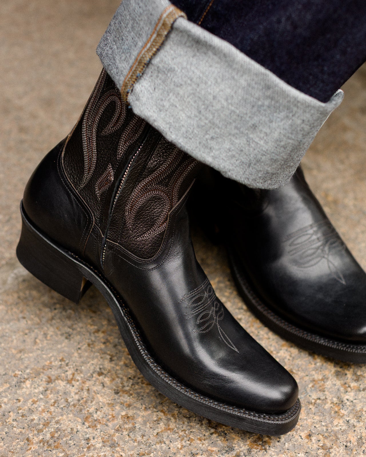 Rolling Dub Trio Loro Side Zip - Black Flame Embroidery - Standard & Strange