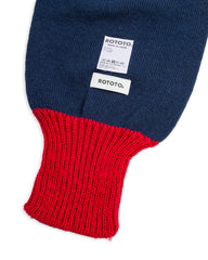 Sweater Sleeve Scarf - Navy/Red