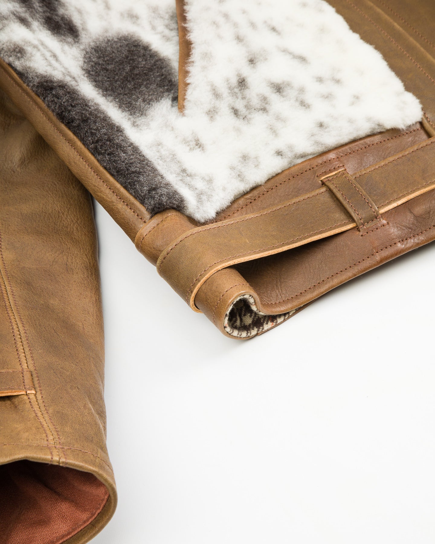 The Real McCoy's Aklak Grizzly Jacket - Brown, Jacob - Standard & Strange