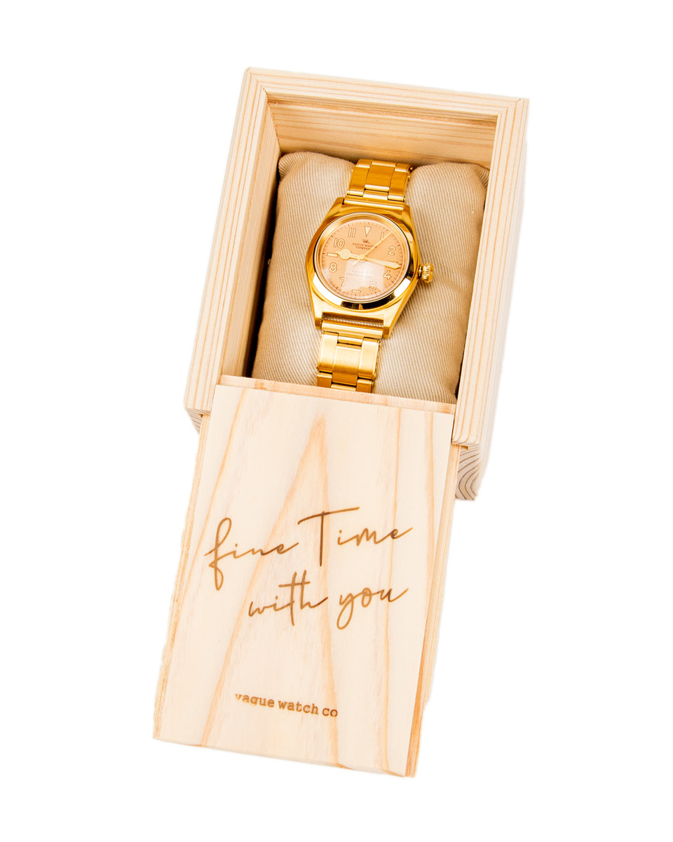 Vague Watch Co. – Standard & Strange