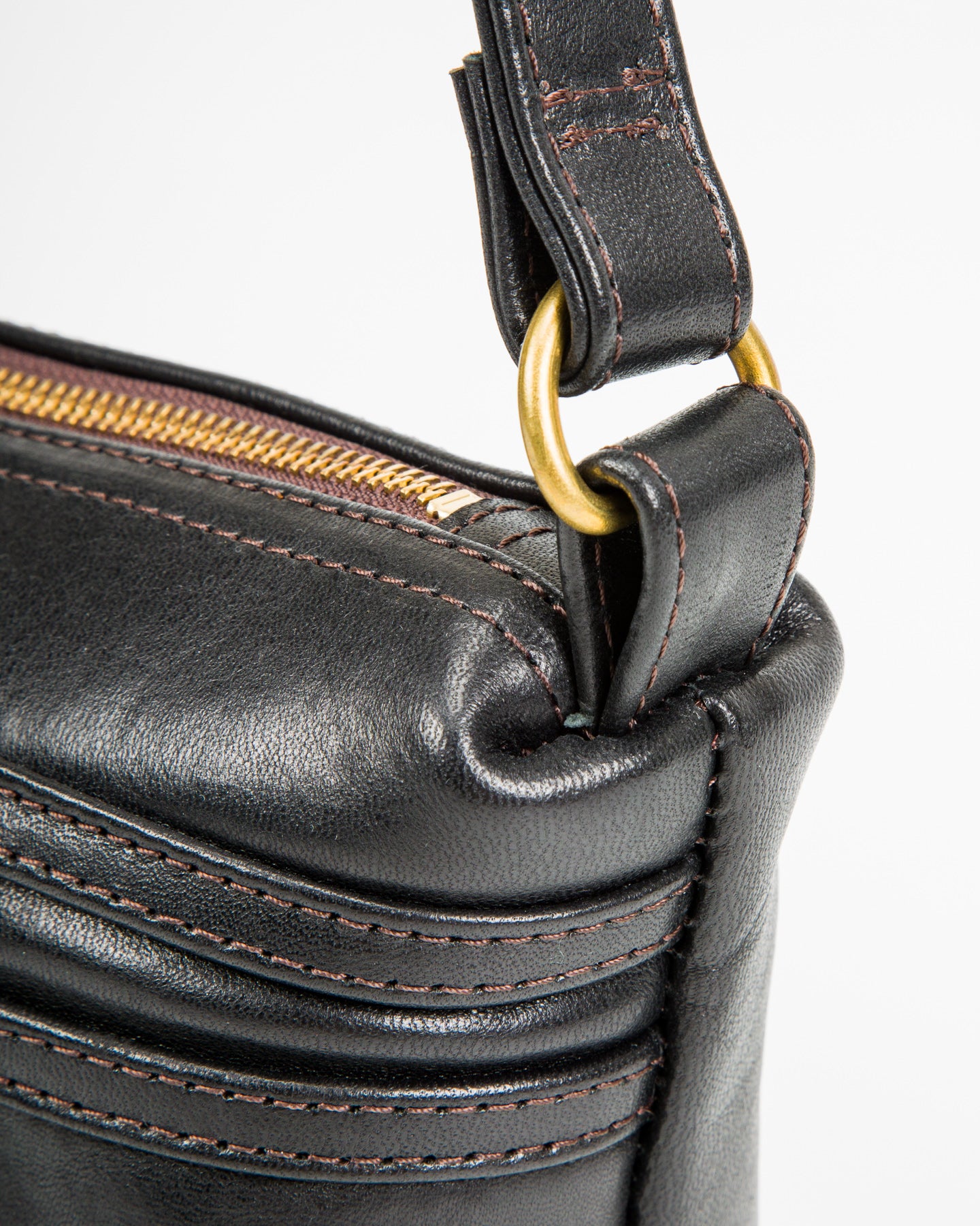 Y'2 Leather Shoulder Bag - Black Horse (BG-02) - Standard & Strange