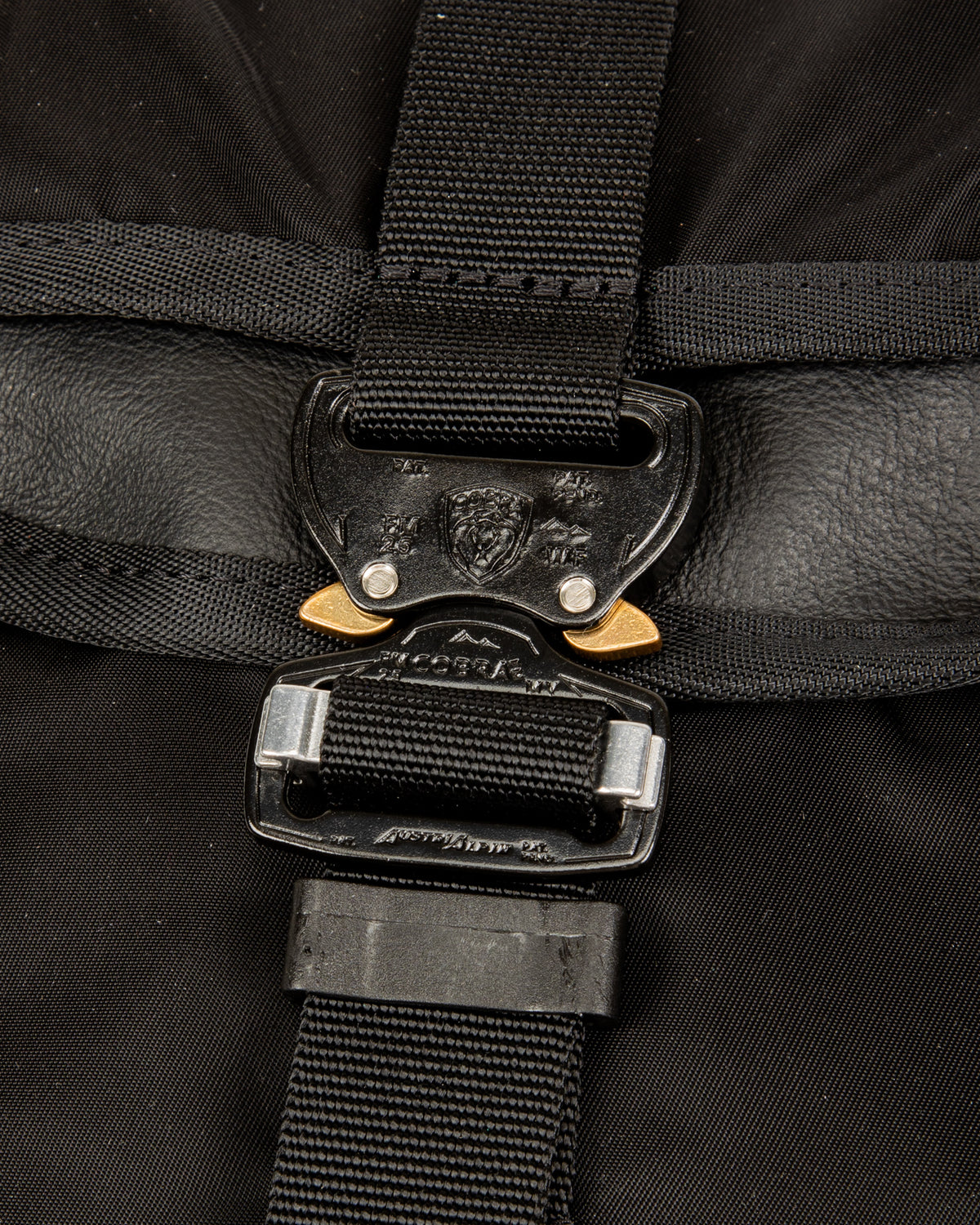 Bagjack HNTR Pack - Black Bull Leather - Standard & Strange