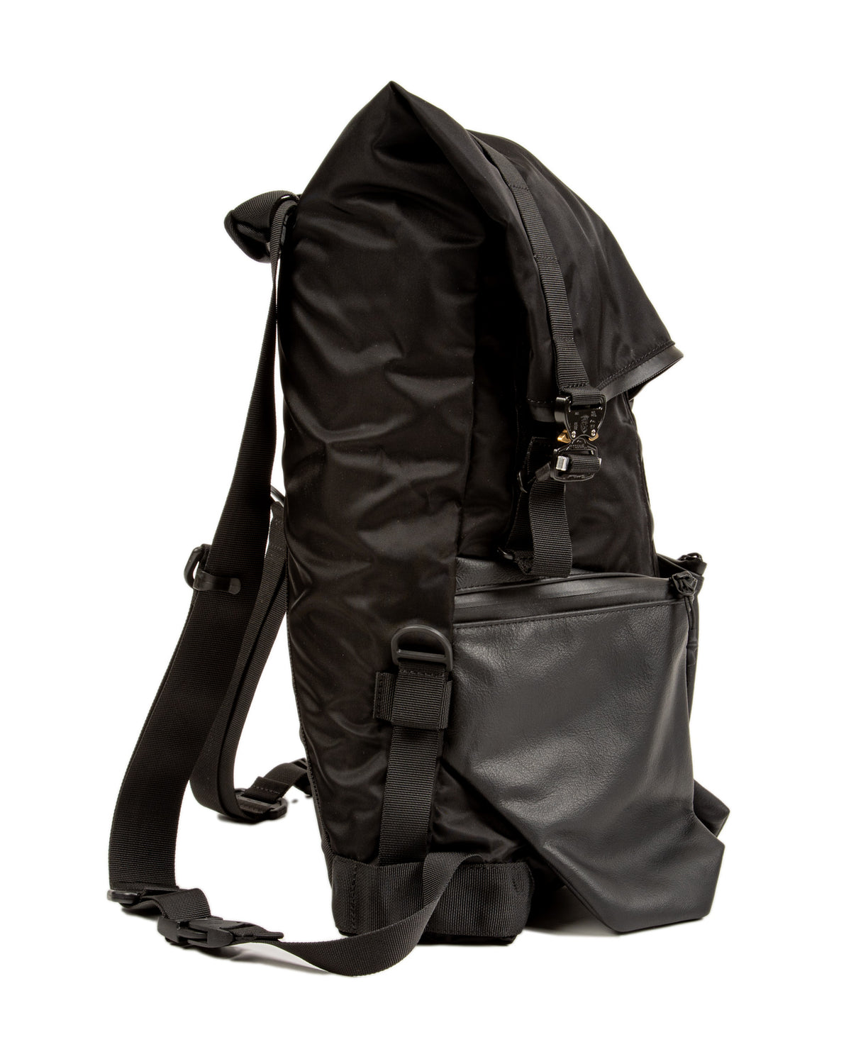Bagjack Bull Leather Morph Pack TWST PKT - Black - Standard & Strange