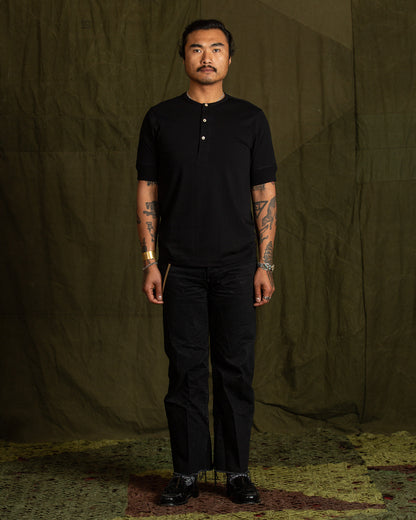 Merz b. Schwanen 207 Loopwheeled SS Henley - Black - Standard & Strange