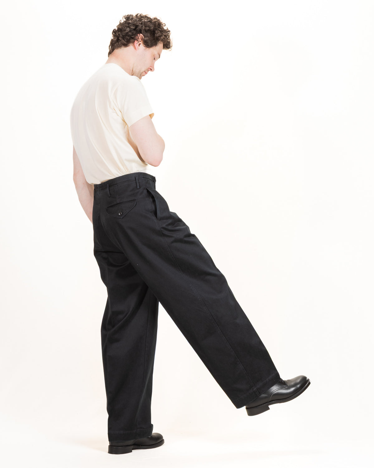 MotivMfg Bund Trousers - Black Super Cotton Sateen - Standard & Strange