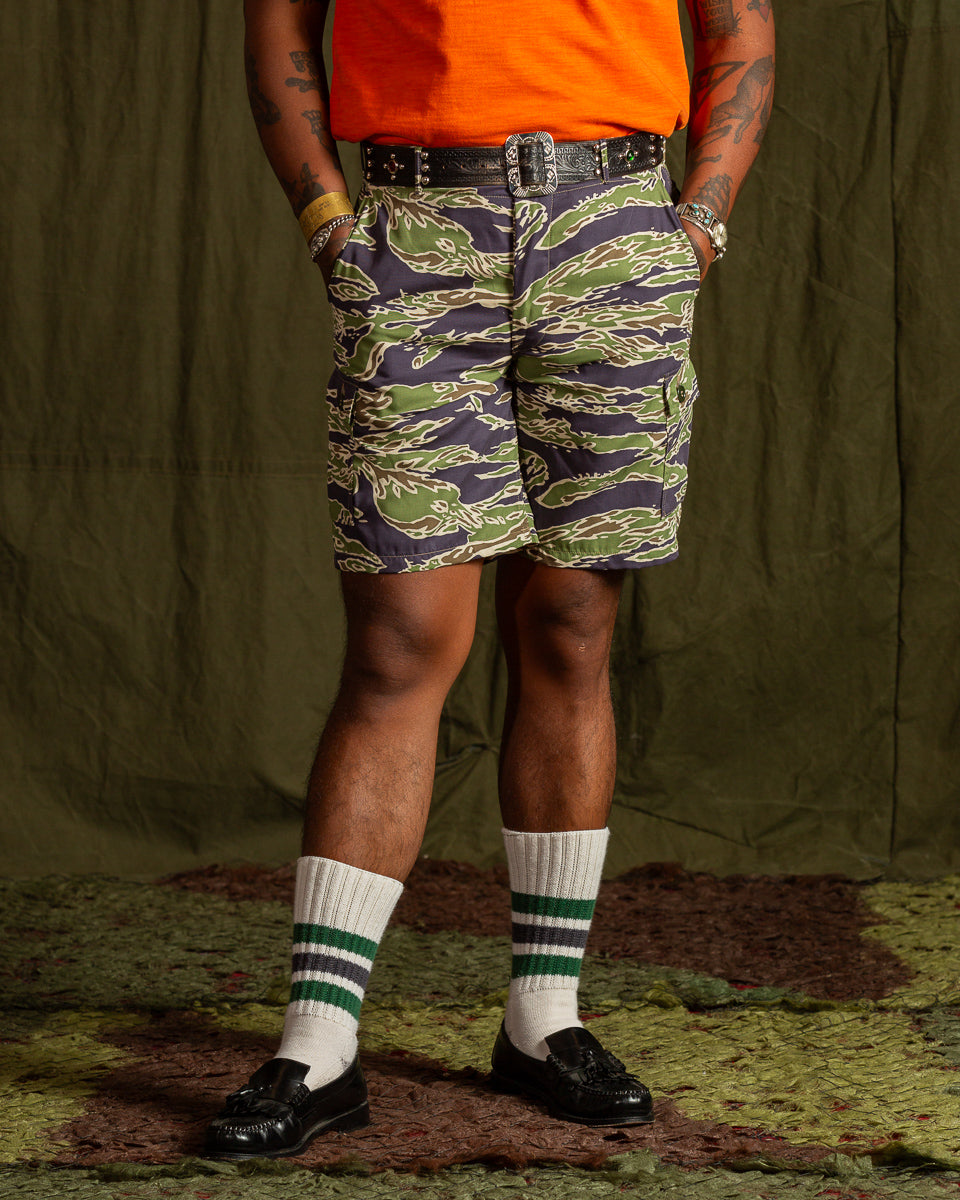 The Real McCoy's Tiger Camouflage Civilian Shorts - Late War Green