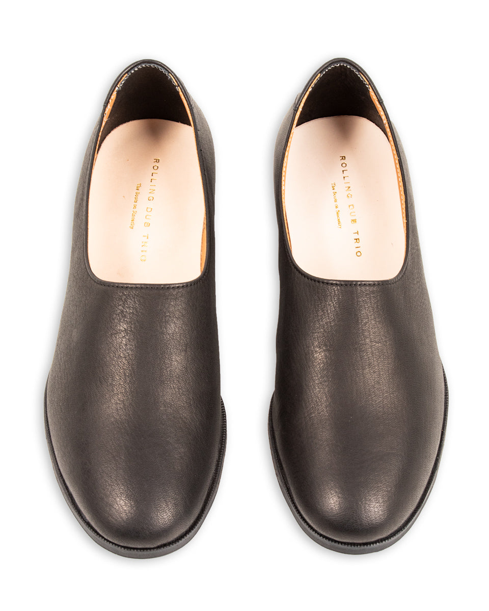 Rolling Dub Trio Swan Slip On - Black Deerskin - Standard & Strange