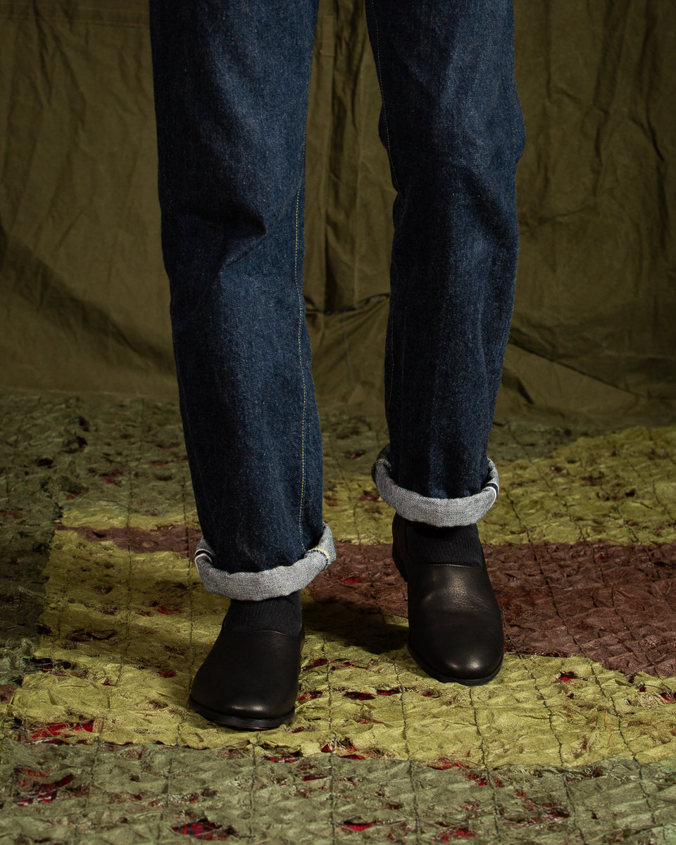 Rolling Dub Trio Swan Slip On - Black Deerskin - Standard & Strange