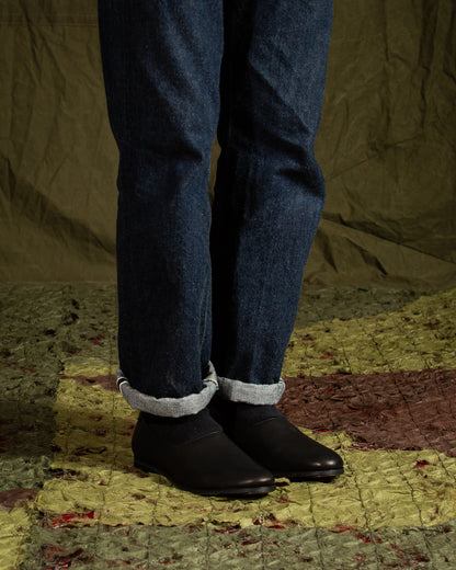 Rolling Dub Trio Swan Slip On - Black Deerskin - Standard & Strange