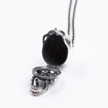 Black Sign Poison in the Brain Charm - Standard & Strange