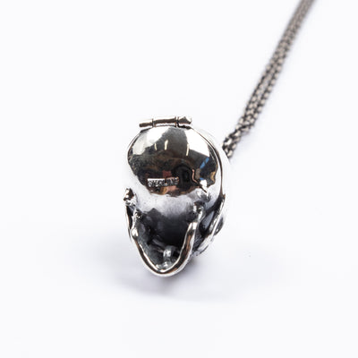 Black Sign Poison in the Brain Charm - Standard & Strange