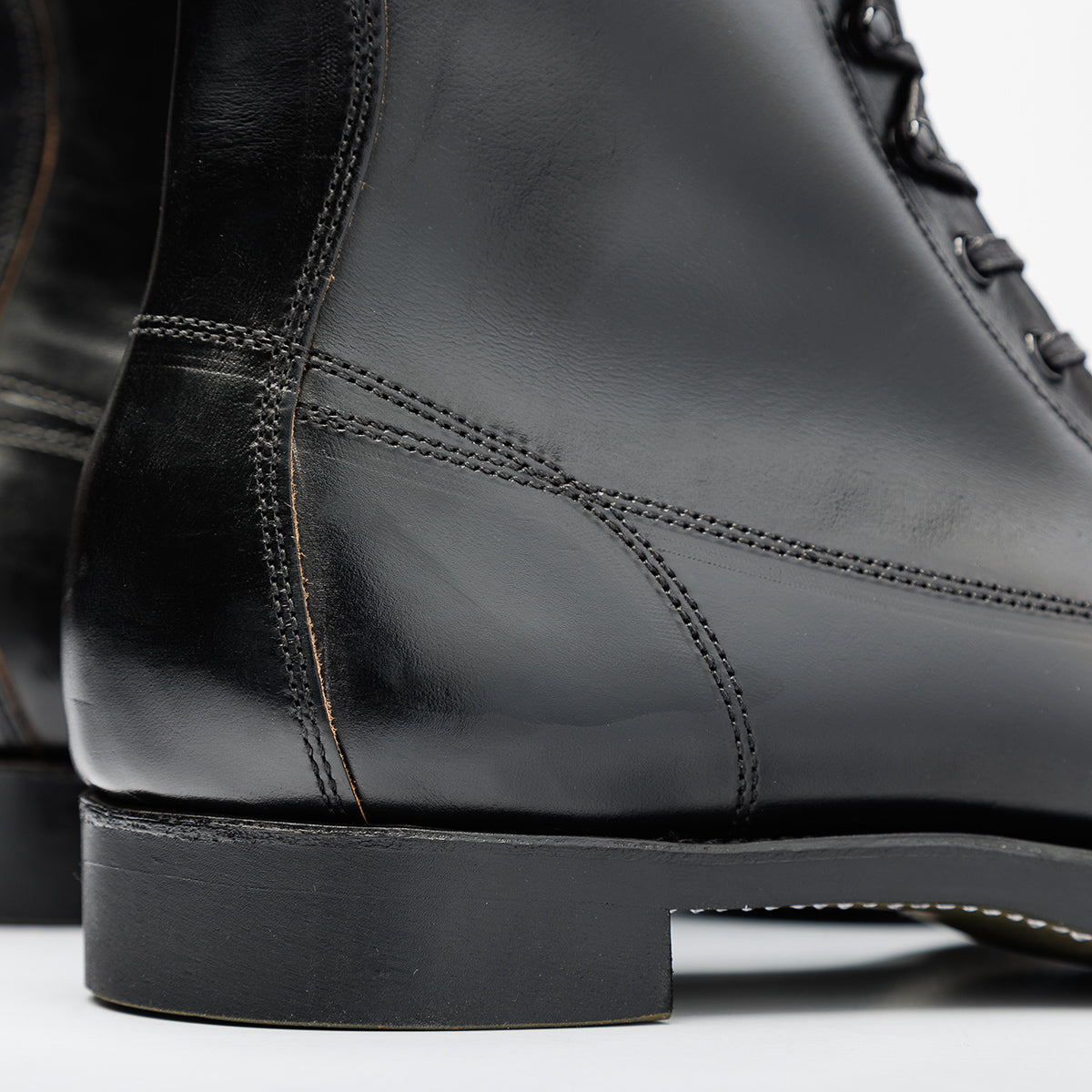 Clinch Boots Gary Boots - Black Overdyed Horsebutt - CN-S Last - Standard & Strange