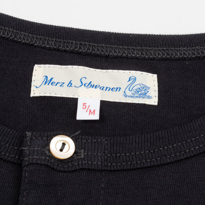 Merz b. Schwanen 206 Loopwheeled LS Henley - Charcoal - Standard & Strange